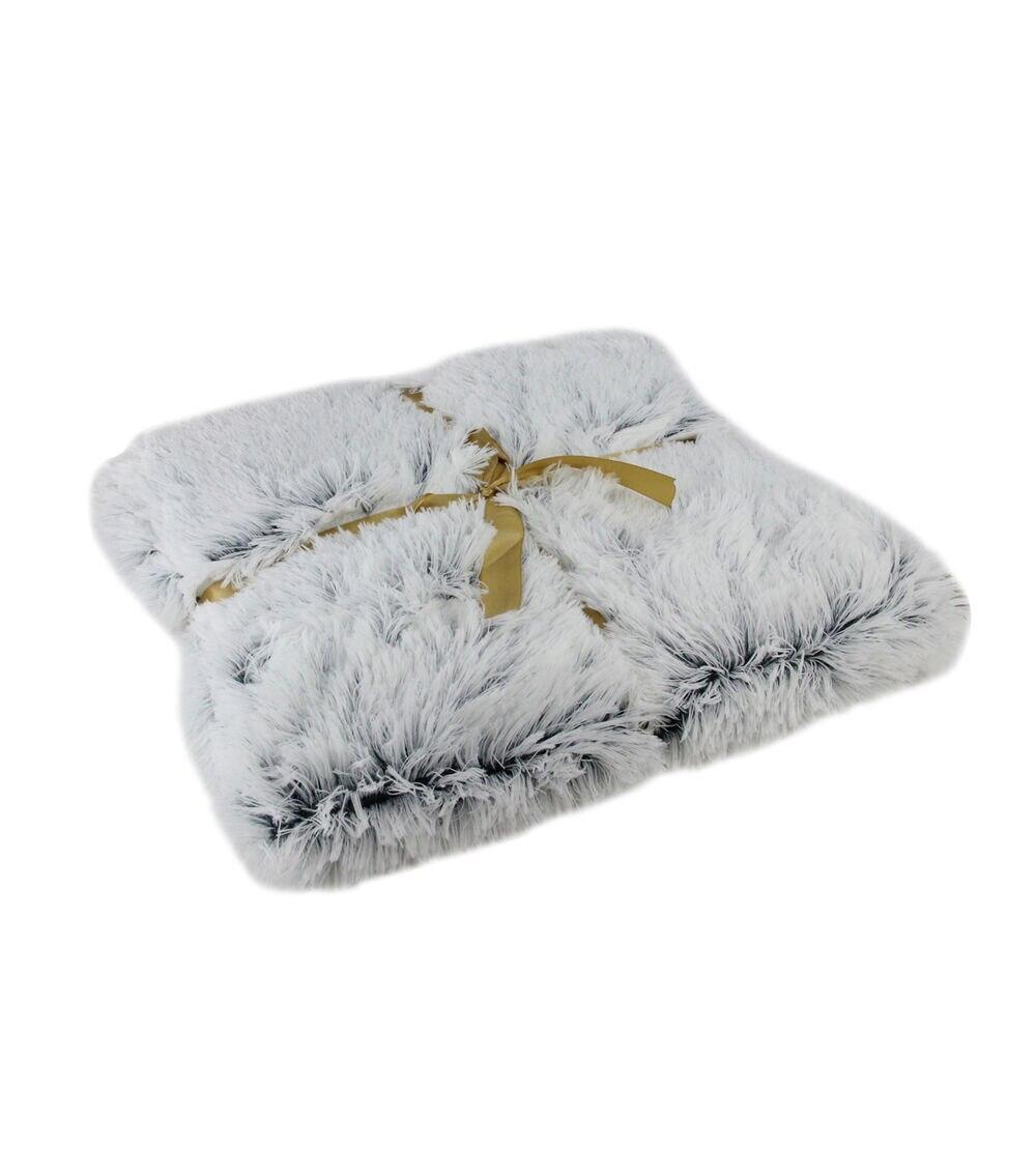 White Contemporary Rectangular Throw Blanket 55″ x 62″  |   Home Decor Home & Decor Home Decor